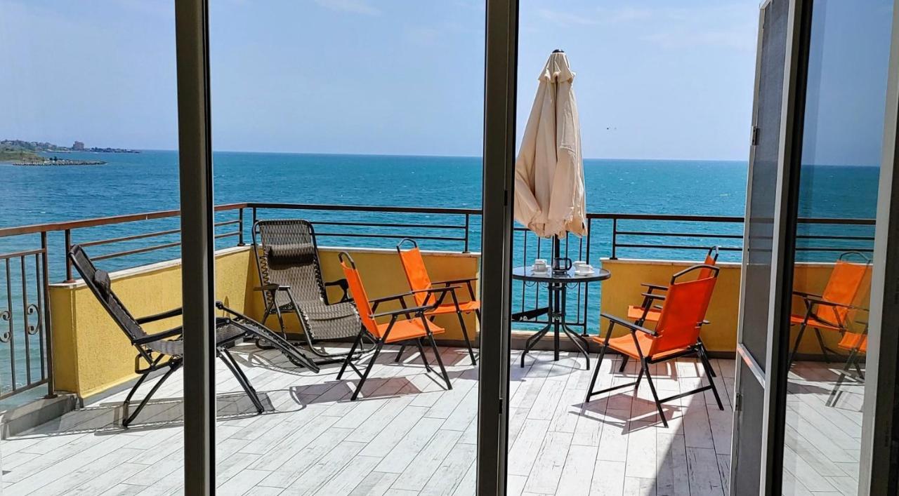 Akb Apartment Sea View Aheloy Exterior foto