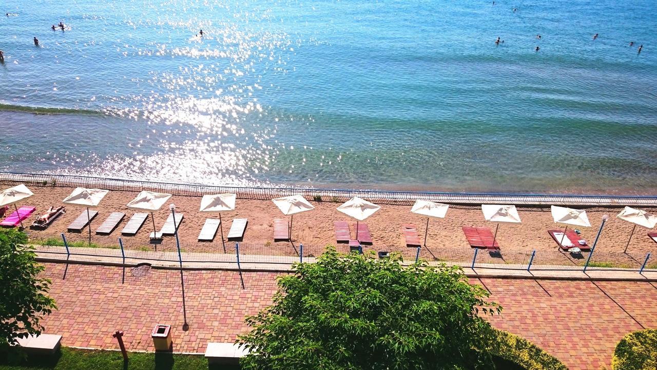 Akb Apartment Sea View Aheloy Exterior foto