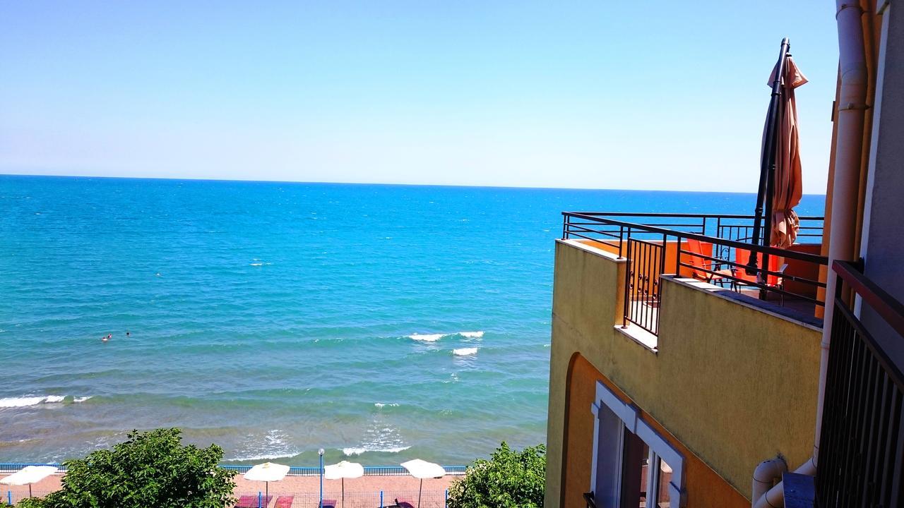 Akb Apartment Sea View Aheloy Exterior foto
