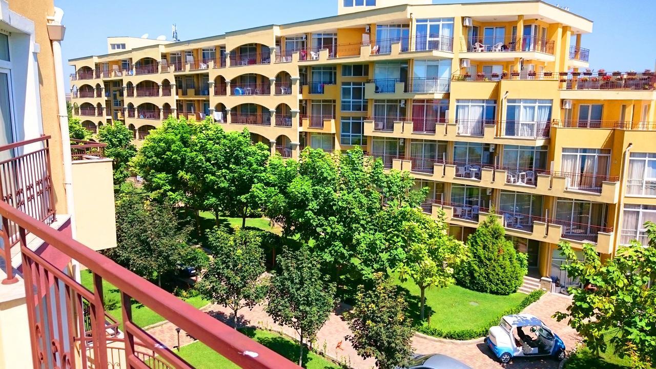 Akb Apartment Sea View Aheloy Exterior foto